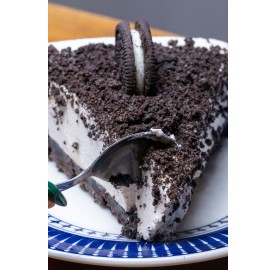 Oreo Mousse Cake